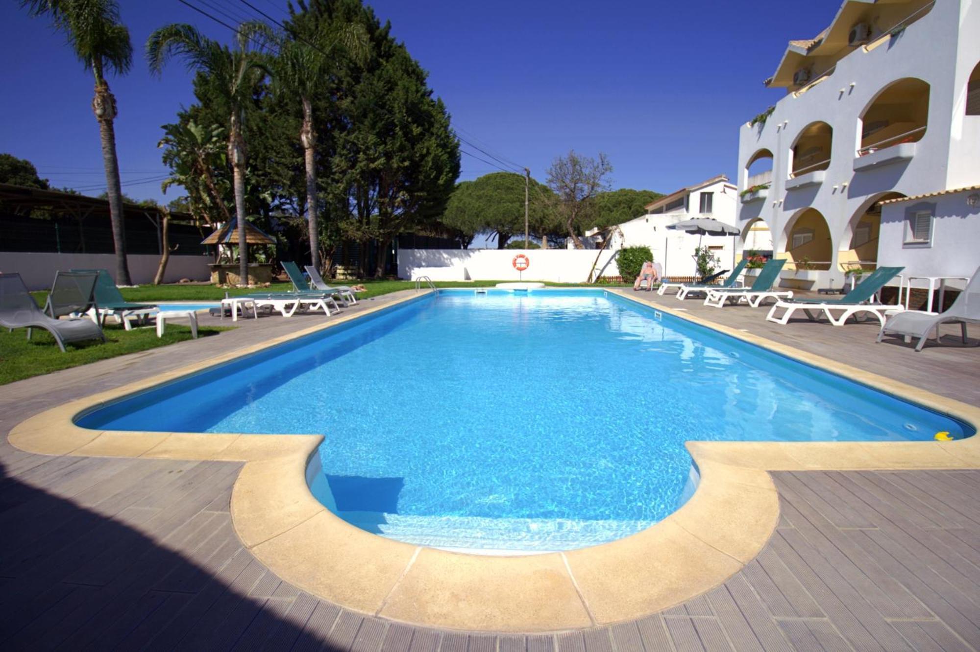 Wot Algarve Hotel Almancil Exterior photo